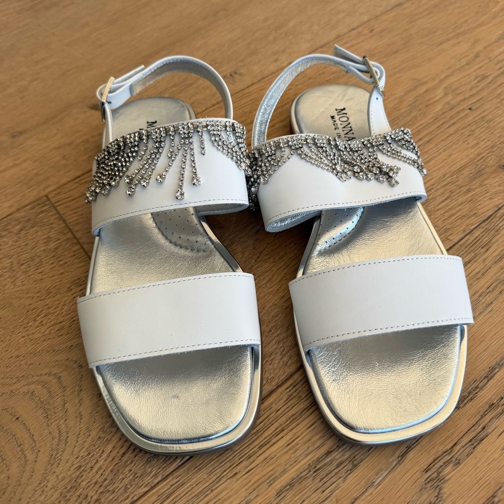 Monnalisa White Sandals with Silver rhinestone  Embellishments 3